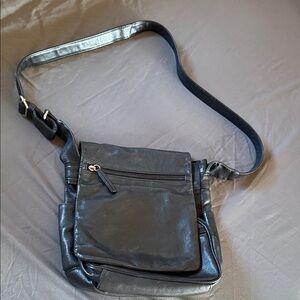 Wilsons Leather Black Messenger Bag